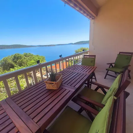 Mikulic Lejlighedshotel Sevid
