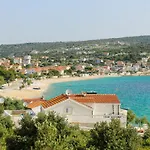 Mikulić 4*