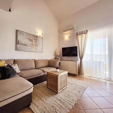 Mikulic 4* Sevid